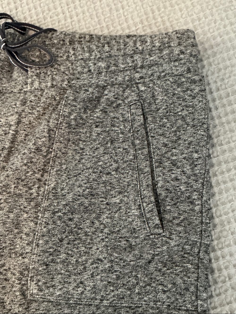 T by Talbots Gray Heather Knit Joggers with Drawstring size Medium - Picture 9 of 10